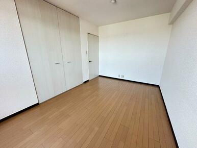 洋室南側約7.0帖