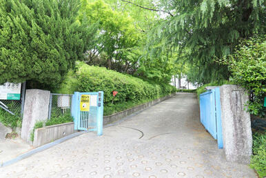 高針小学校