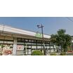 販売店