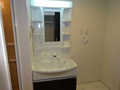 洗髪洗面化粧台