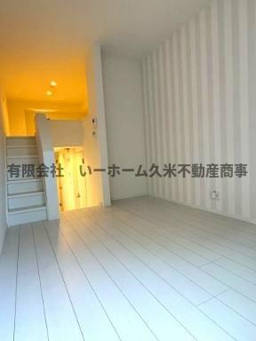 ゆったりした洋室です