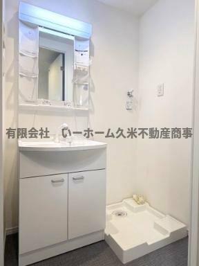 忙しい朝には欠かせない洗面所です