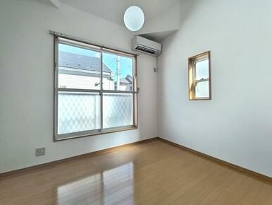 ※照明は設備ではありません。