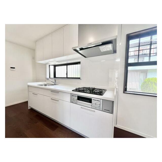 「キッチン」新品交換済みです。