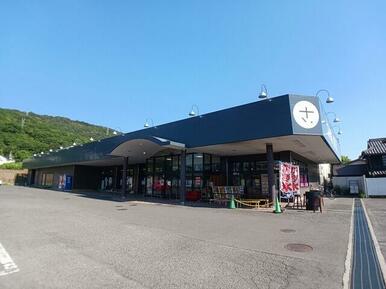 産直さぬきマルシェ鶴市さん
