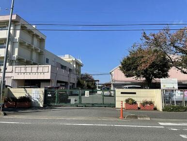 桶川東小学校