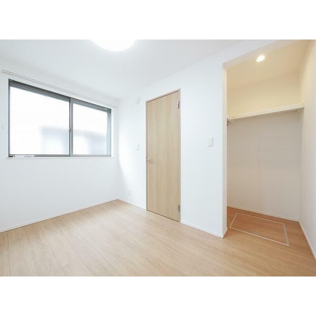 1階 サービスルーム＋WIC