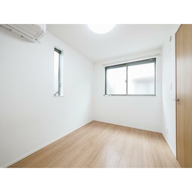 1階 サービスルーム