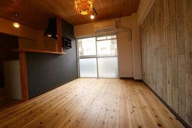 対面キッチンのリビング(参考写真)