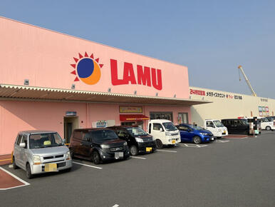 ラ・ムー近江八幡店