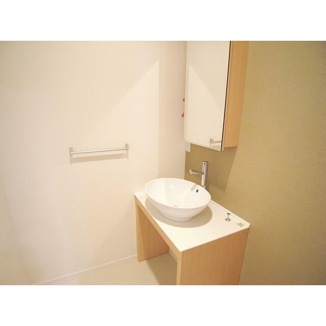 スタイリッシュな洗面台