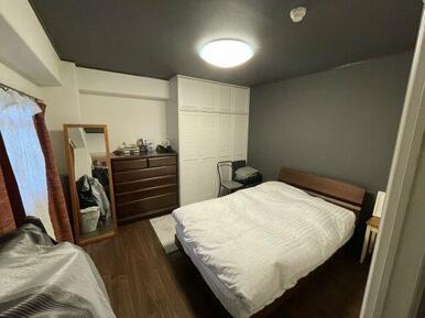 ぐっすり休めるゆとりの広さです。