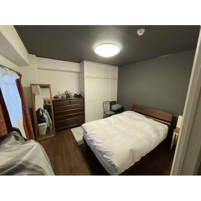 ぐっすり休めるゆとりの広さです。