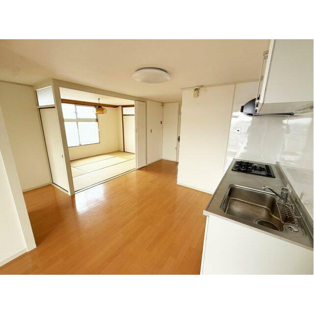 明るい室内です。