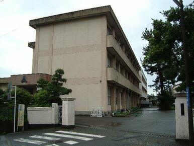 元吉原小学校まで1,250ｍ