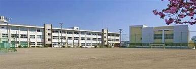 宇都宮市立陽西中学校