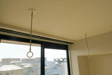 雨の日でも洗濯ＯＫ。室内物干し付★