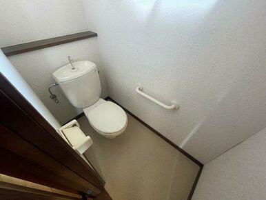 二階トイレ