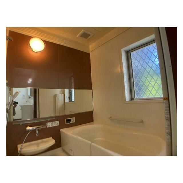 「浴室」新品交換済みです。