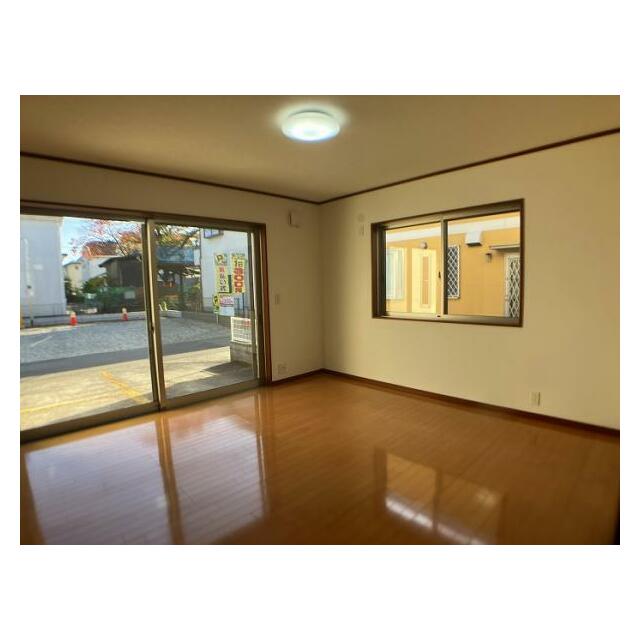 「LDK約18帖」（2）