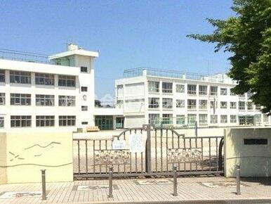 狭山市立奥富小学校