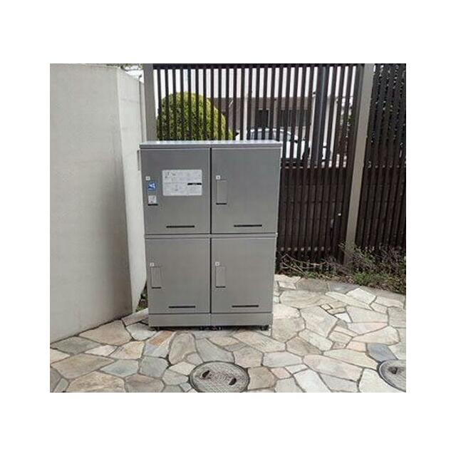 ２４時間荷物を受け取れる宅配ＢＯＸ付。