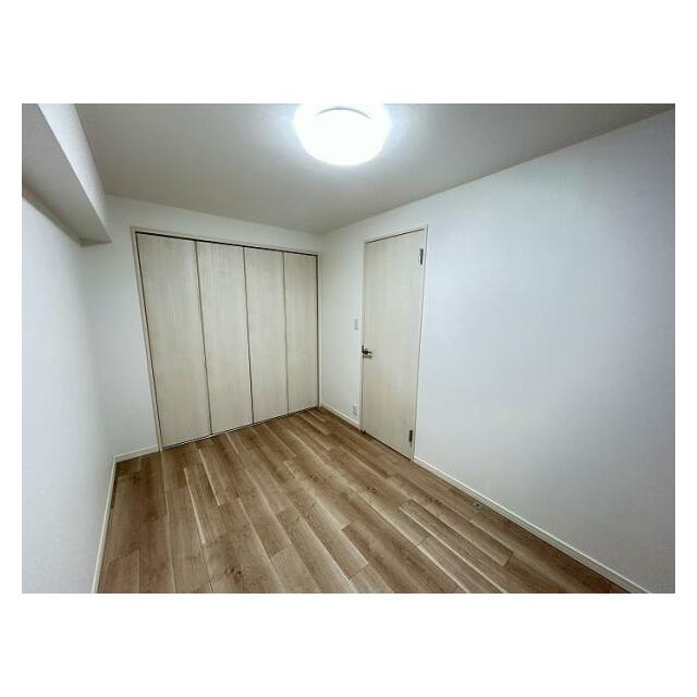 「洋室約4.9畳」約4.9畳です