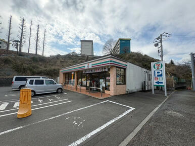 セブンイレブン　二宮インター店