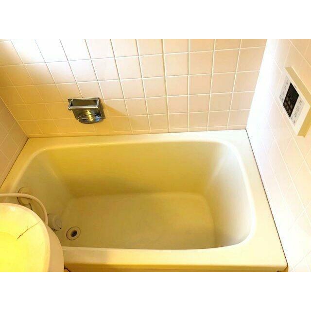 日々の疲れを癒すお風呂付です