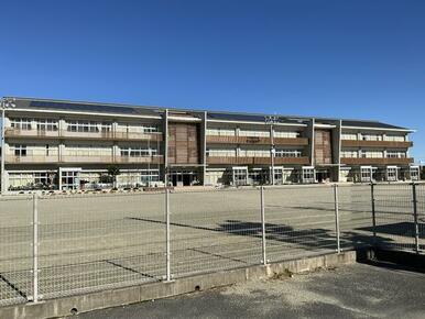 池田町立八幡小学校