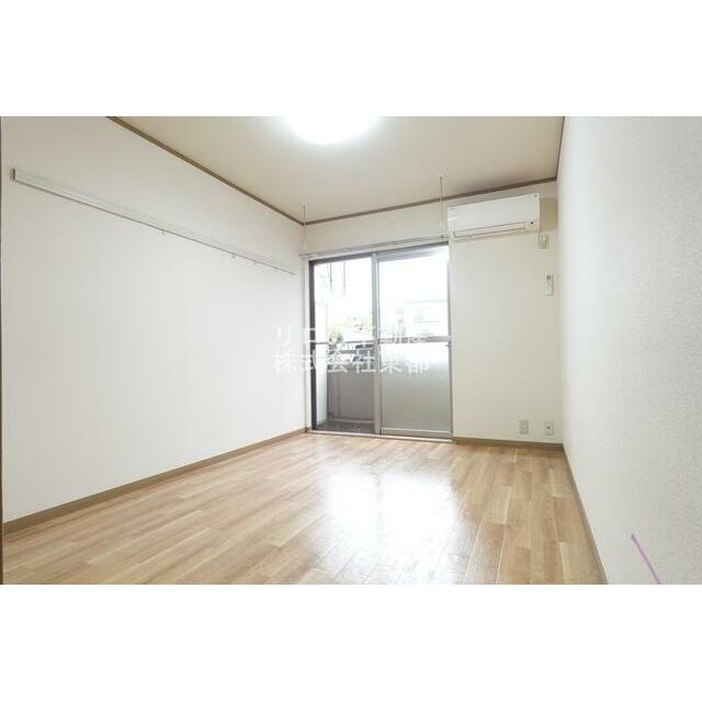 明るい雰囲気で暮らしやすい！優しい質感の室内がオススメ☆