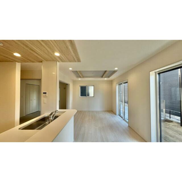 リビングダイニング