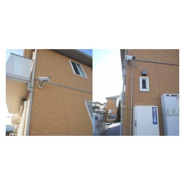 敷地内に防犯カメラが設置されているので、車上荒らし等の抑止、万が一の証拠確保で、安心なシャーメゾン…