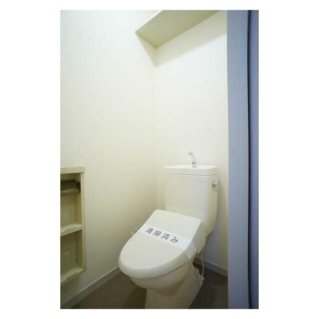 ■トイレ■人気の必須アイテム、温水洗浄暖房便座♪冬場の便座もポカポカです♪