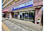 情報提供会社
