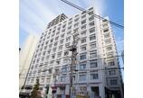 情報提供会社