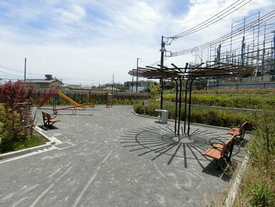 分譲地内の公園です(^_-)-☆