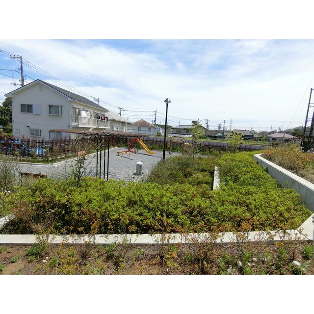 分譲地内の公園です(^_-)-☆