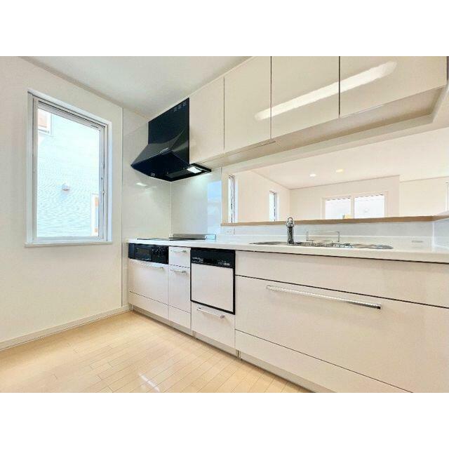 使いやすいキッチンで毎日の料理が楽しくなります。