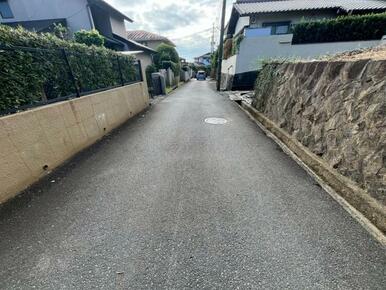 東側位置指定道路