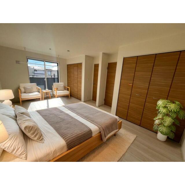 【主寝室】2つの部屋にアレンジできるフレキシブルルーム