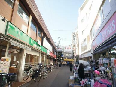 モスバーガー椎名町駅前店