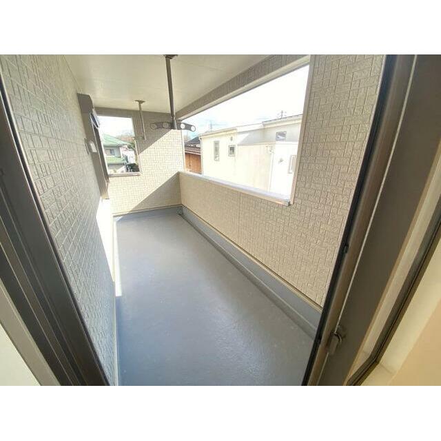 8.10㎡の広々ルーフバルコニー 洗濯物をいっぱい干せます！