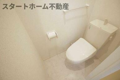 シンプルで使いやすいトイレです