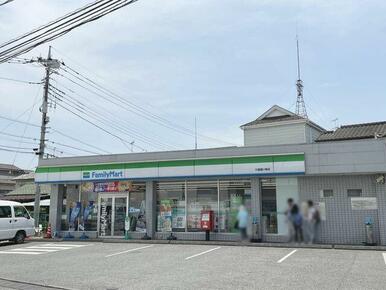 ファミリーマート 川越的場北店