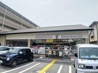 セブンイレブン山科大宅鳥井脇町店