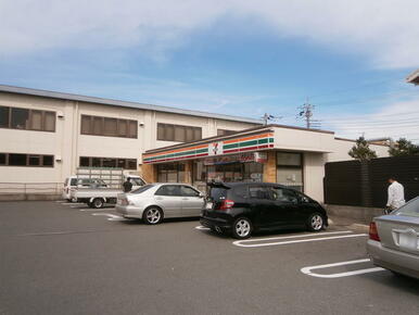 セブンイレブン町田小川２丁目店