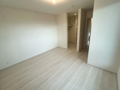 お持ちの家具の配置を考えると洋室のお部屋が暮らしやすいという方に（1号棟）