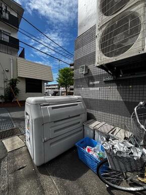 ゴミ置き場