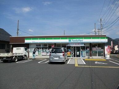 ファミリーマート舞鶴京田店